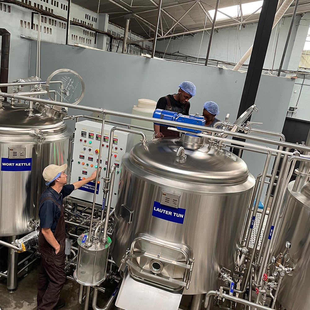 欧洲1000HL 年产1万吨精酿啤酒厂