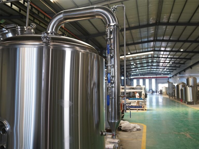 山东天泰啤酒设备-煮沸锅